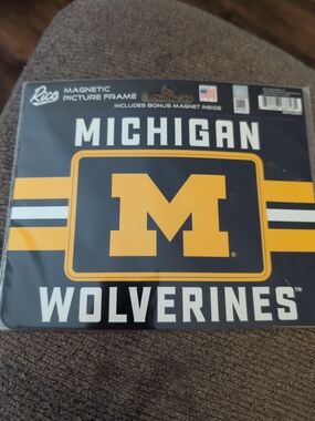 New Michigan Wolverines Magnetic Picture Frame Rico Industries NCAA College